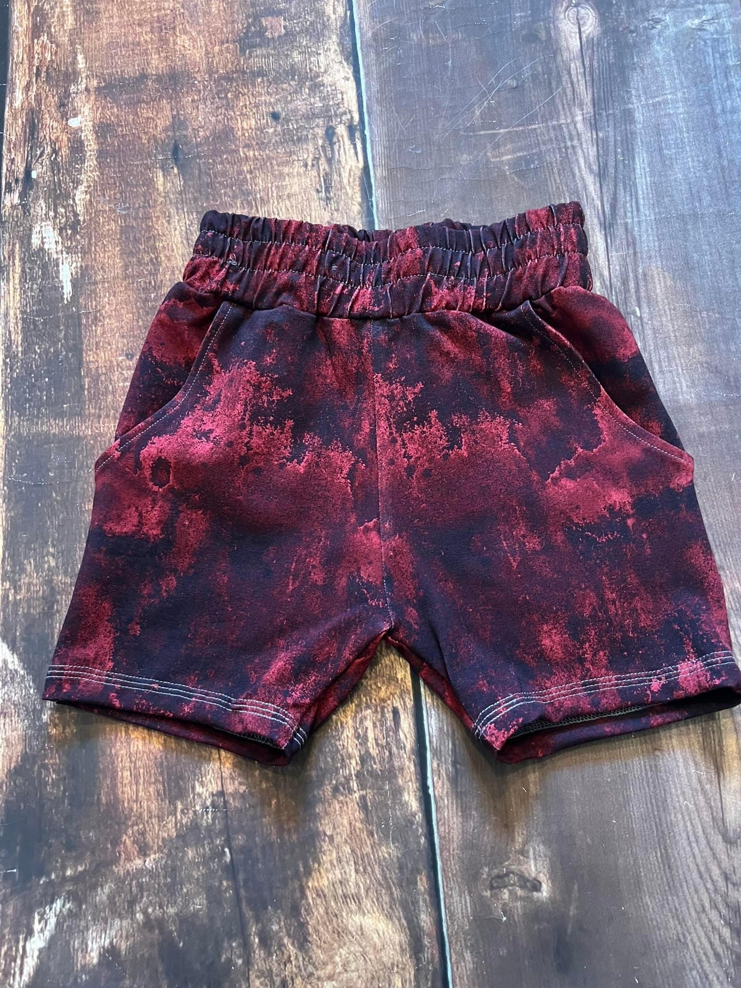 5T Maroon Grunge Finn Shorts